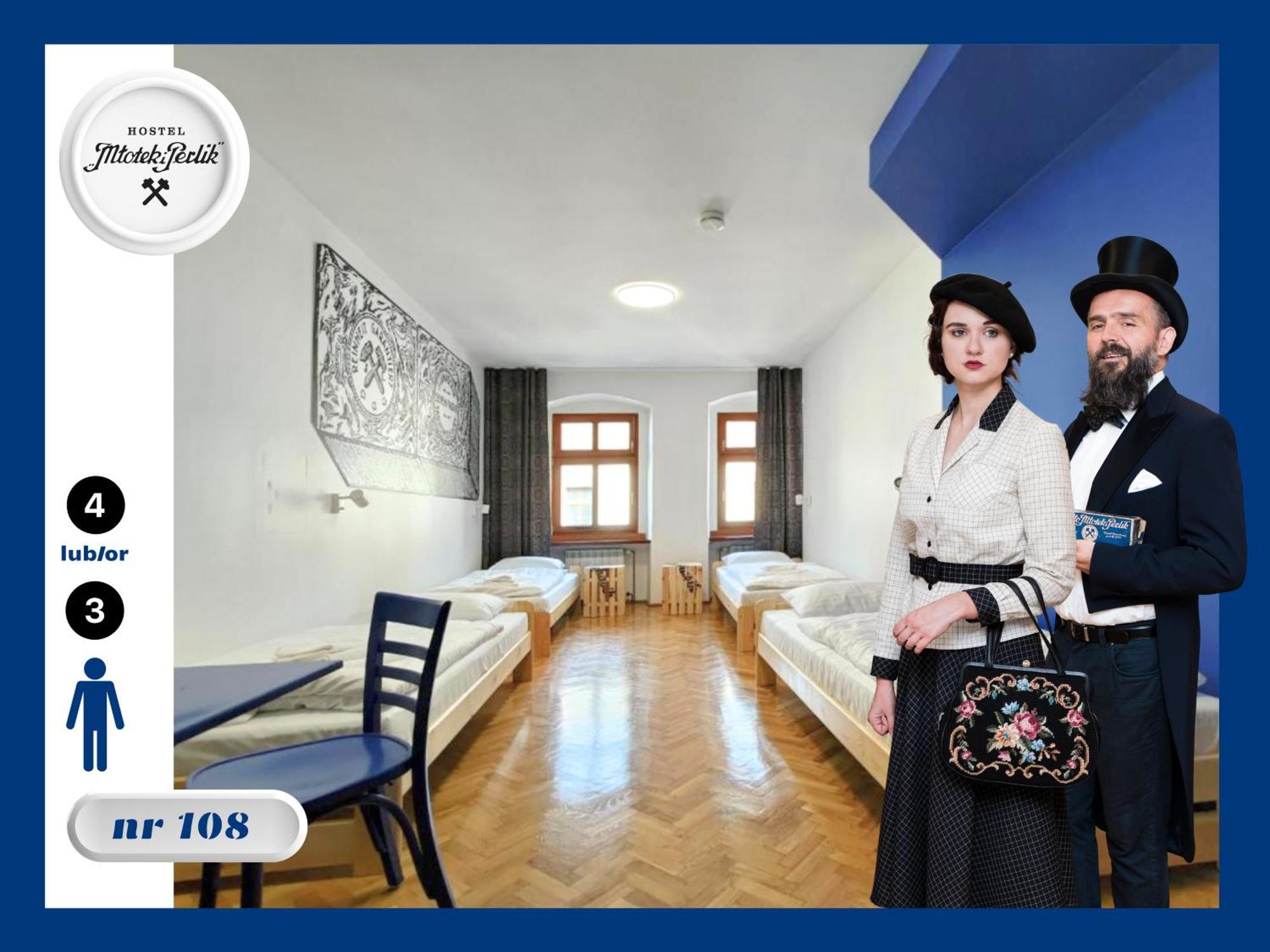 Hostel Mlotek I Perlik Tarnowskie Gory Exterior photo